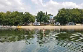 Viking Bay Resort And Lodge